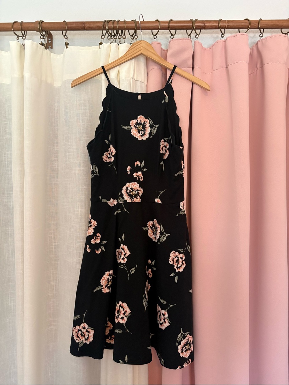 by & by Black and Pink Floral Short Dress- with Pockets! - Small